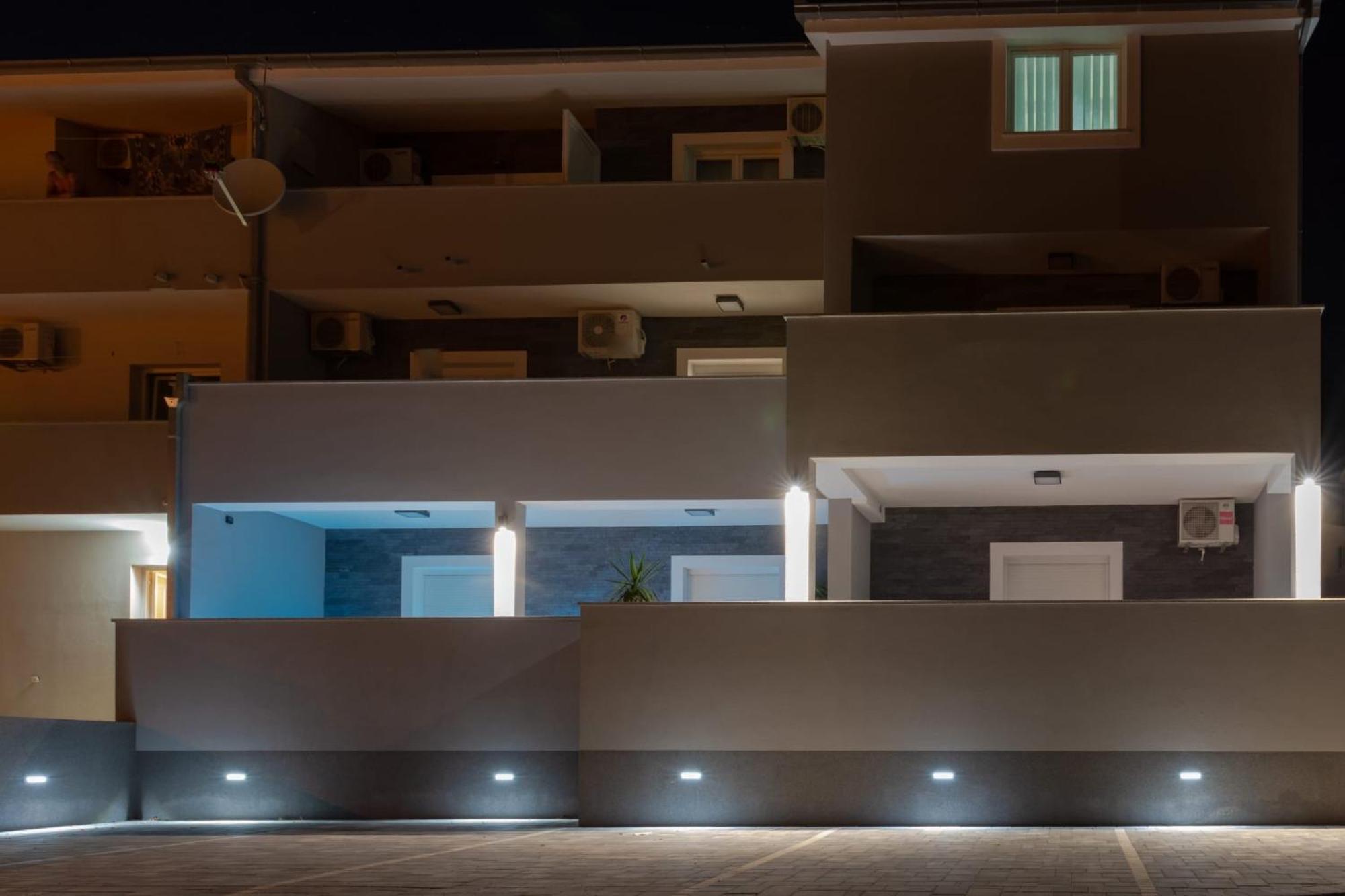 Apartments Pasalic Kastela Bagian luar foto